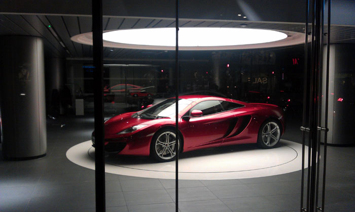 McClaren MP4-12C