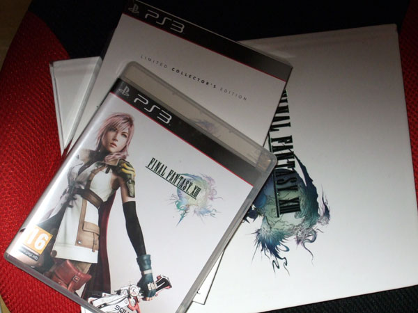 Final Fantasy 13 Collectors Edition Game and Collectors Edition book